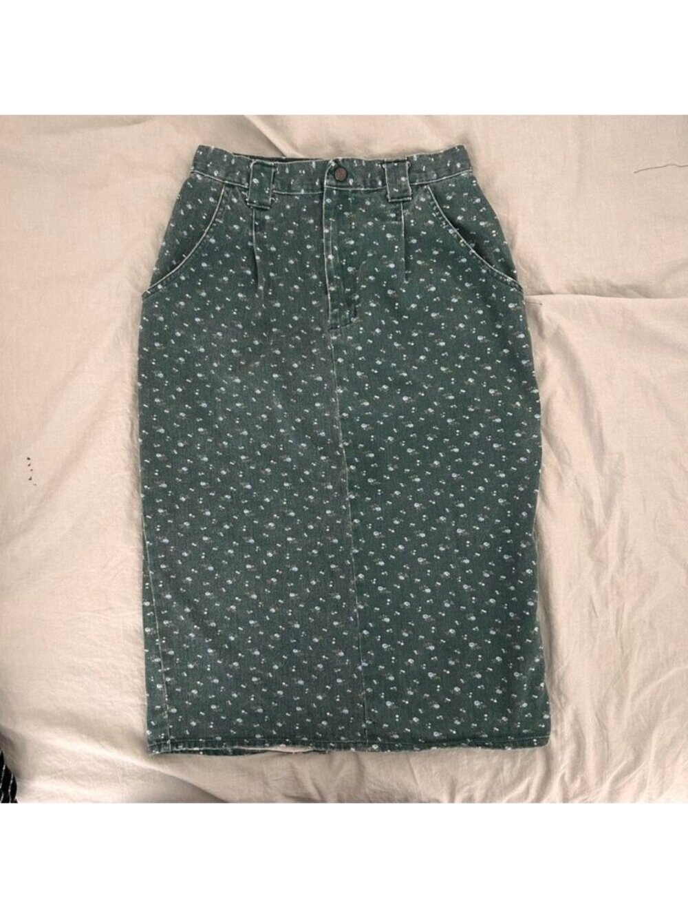 Vintage teal denim pencil skirt with ditzy floral print, waist 30"